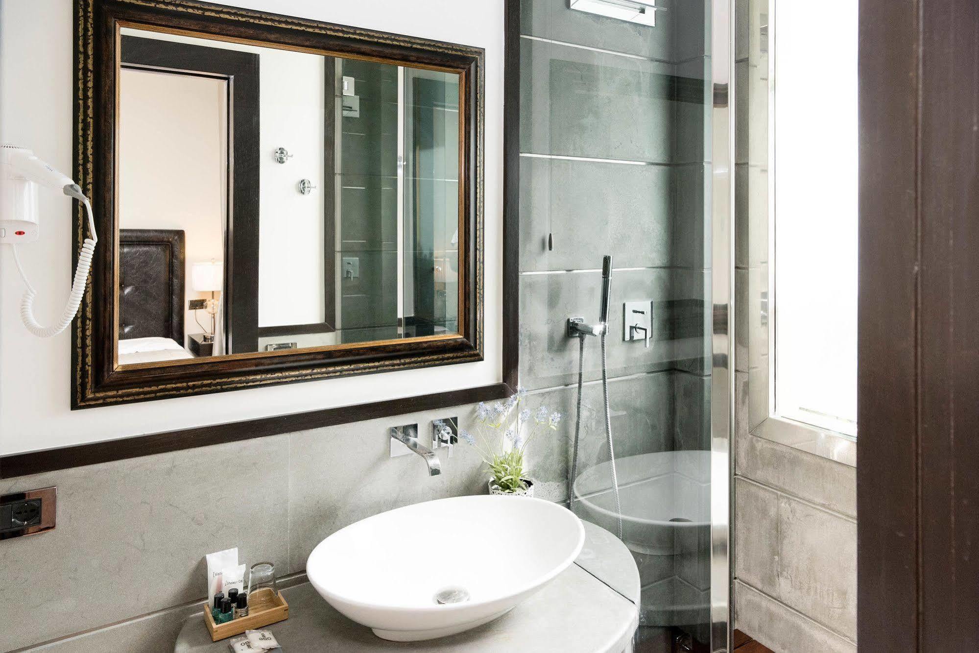 Le Stanze Di Federica Hotel Рим Екстериор снимка