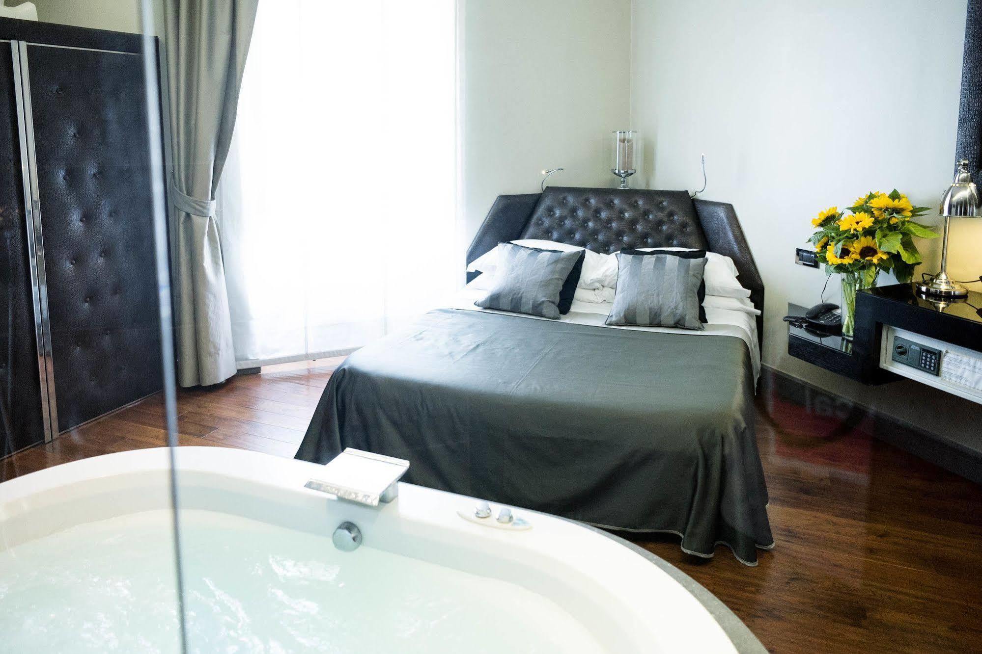 Le Stanze Di Federica Hotel Рим Екстериор снимка
